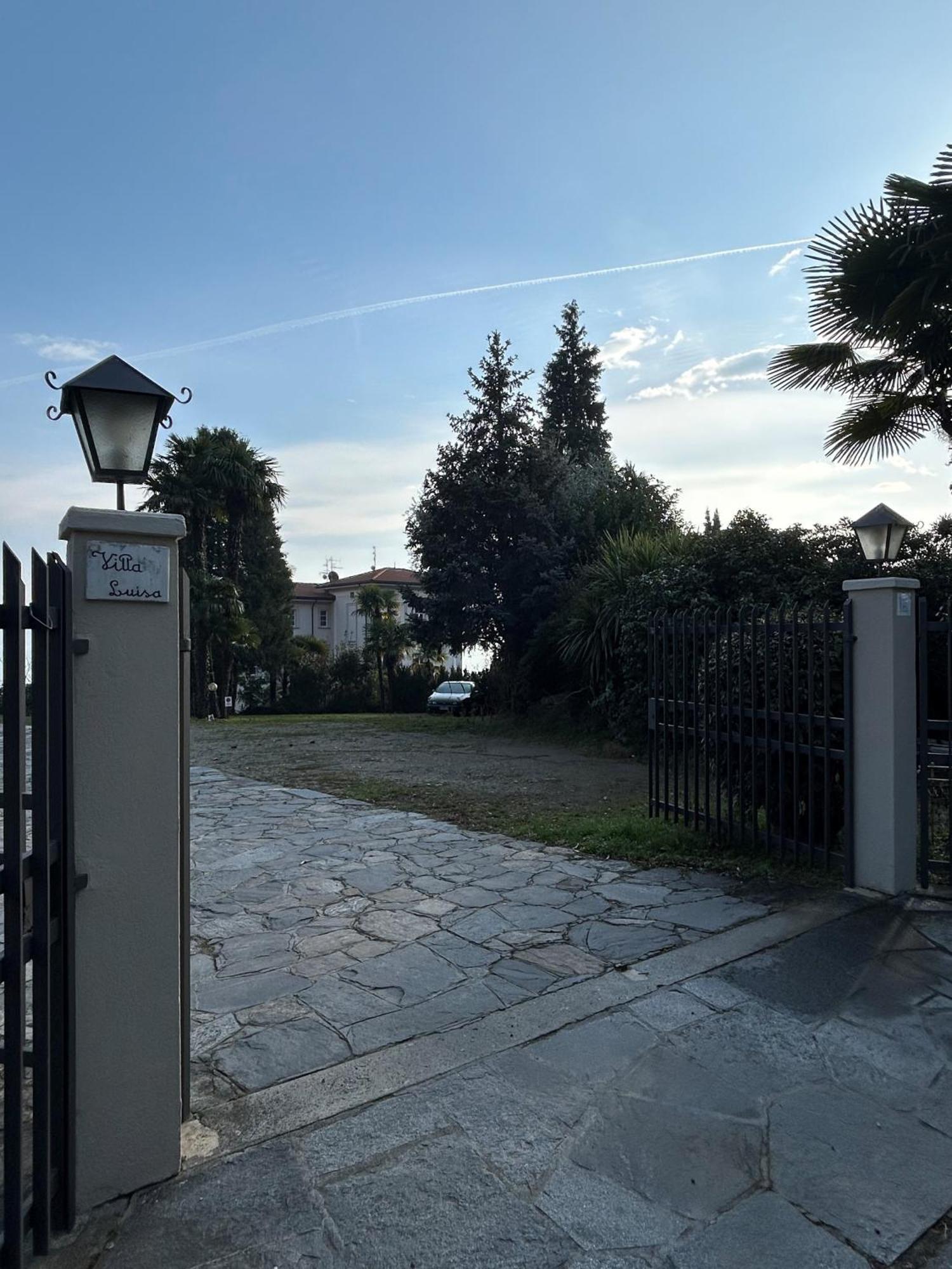 Residenza Dei Fiori Aparthotel Cannero Riviera Eksteriør bilde